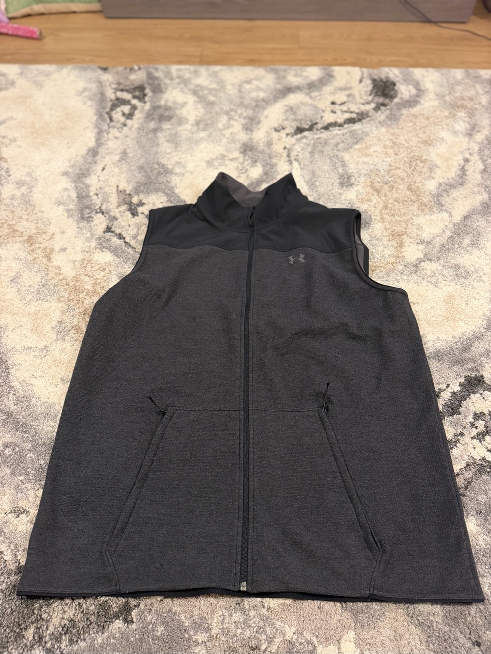 Under Armour Men's Charcoal/Black Full-Zip Fleece Vest 2XL